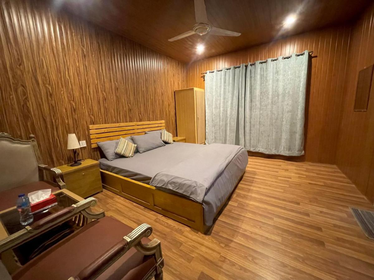 Indus View Hotel Skardu Exterior photo