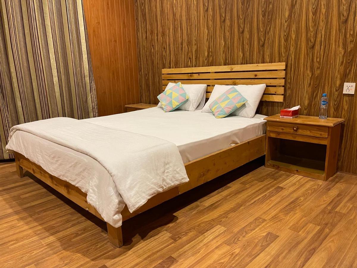 Indus View Hotel Skardu Exterior photo